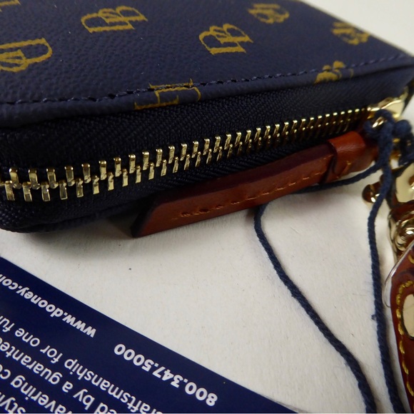 Dooney & Bourke Zip Around Gretta Coated Canvas Wallet Wristlet Leather Trim NWT - Picture 3 of 13
